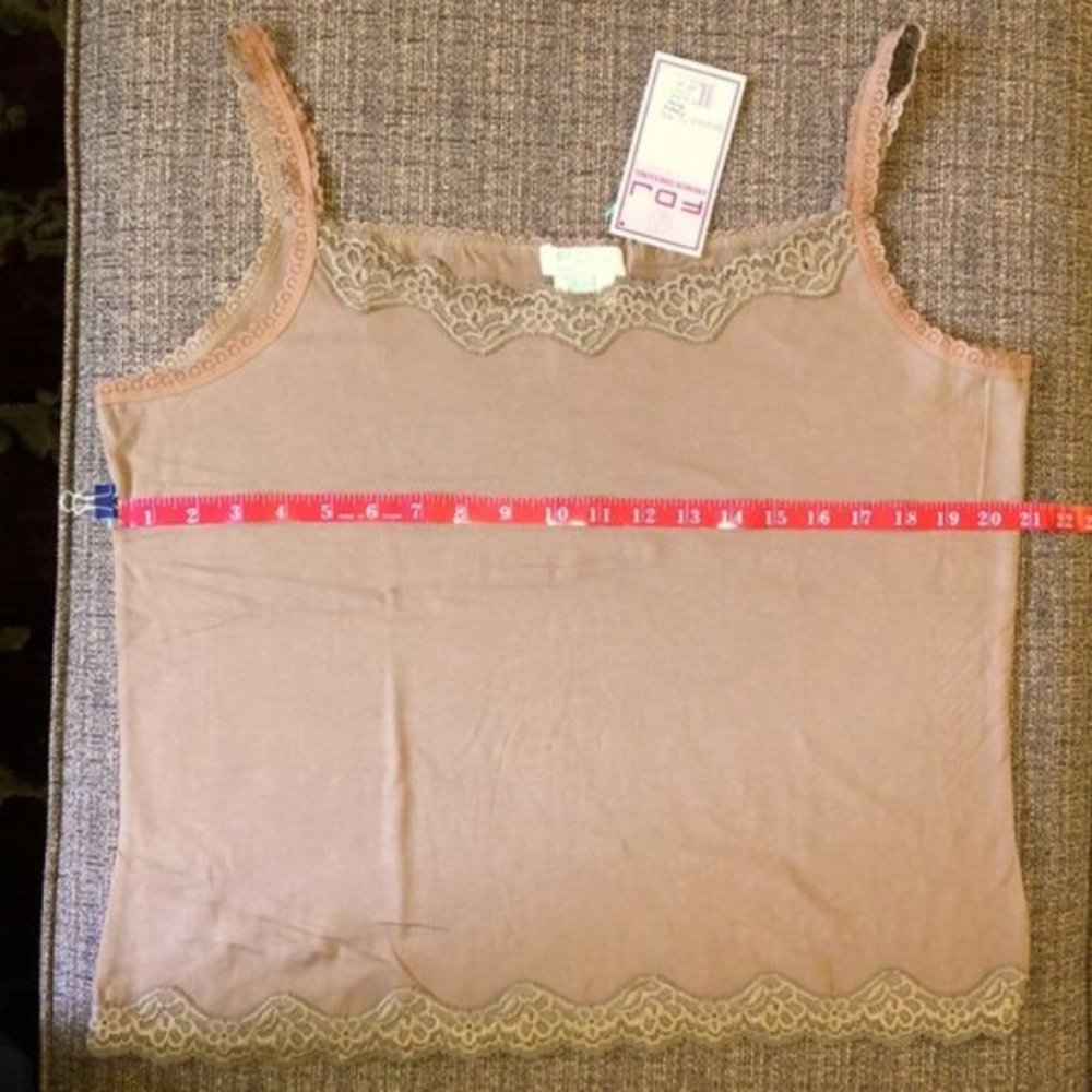 Lace Trim Tan Tank Top - Picture 5 of 6